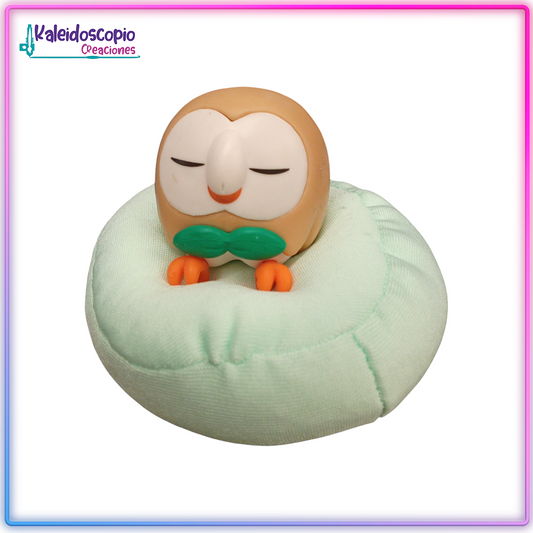 Rowlet Pokemon Dormido