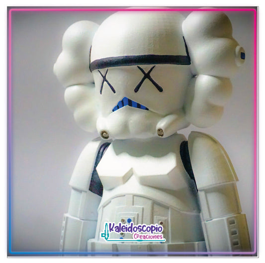 Kaws Stormtrooper custom coleccionable