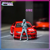 Chica 182 - ESCALA 164  - Minis Dioramas