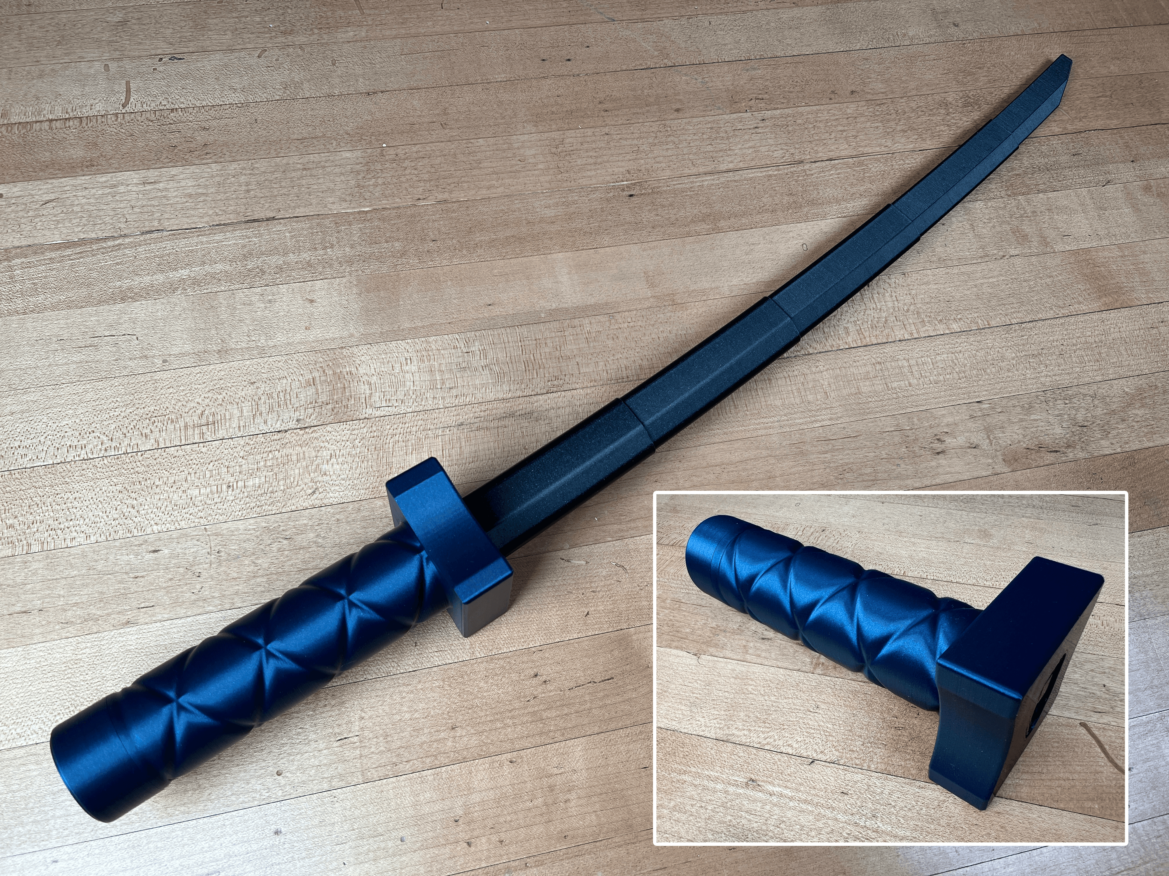 Katana Negra Retractil