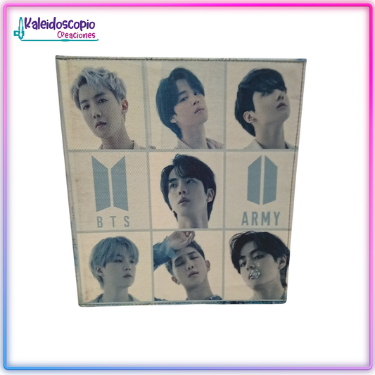 Carpeta para hojas BTS