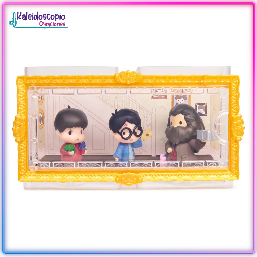 Wizarding World, Harry Potter, Set de Figuras Micro con Figuras de Harry, Hagrid y Dudley y Caja de exposición